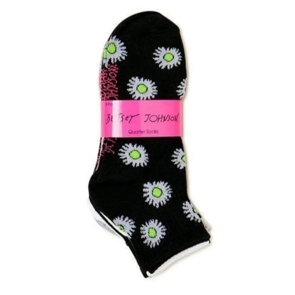 Betsey Johnson Women's Quarter Crew Socks, 6-Pack OS BNWT SO 1 Set Left